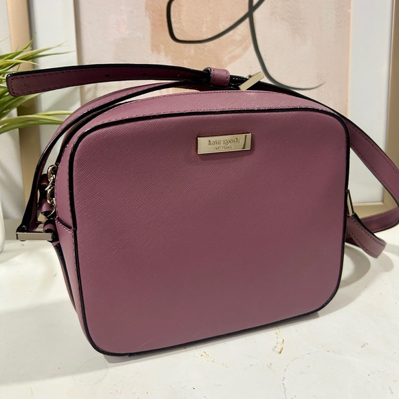 kate spade Handbags - Kate Spade Newbury Lane Crossbody Bag